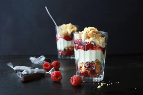 Syllabub trifle with shortbread and raspberries