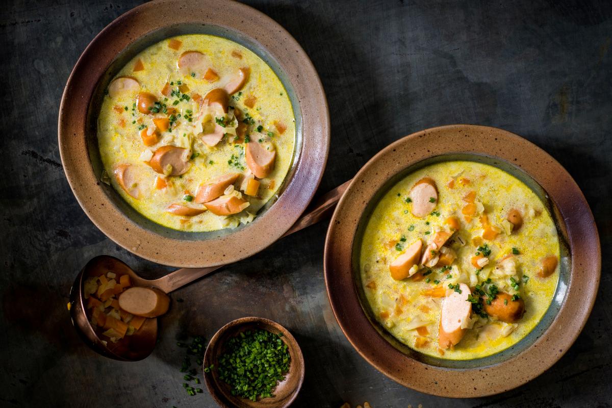 Gerstensuppe mit Wienerli - Rezepte | fooby.ch