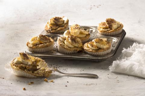 Banana & maple syrup muffins