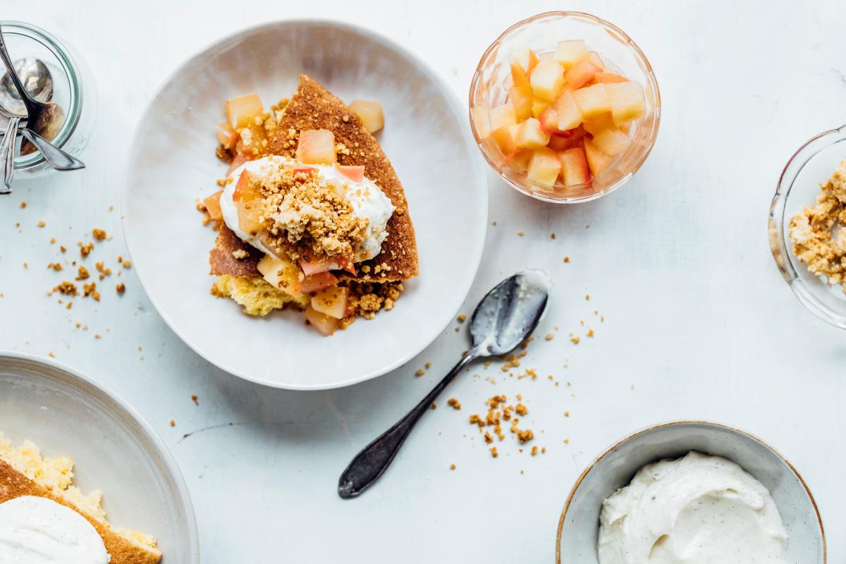 Apple cake surprise - Recipes | fooby.ch