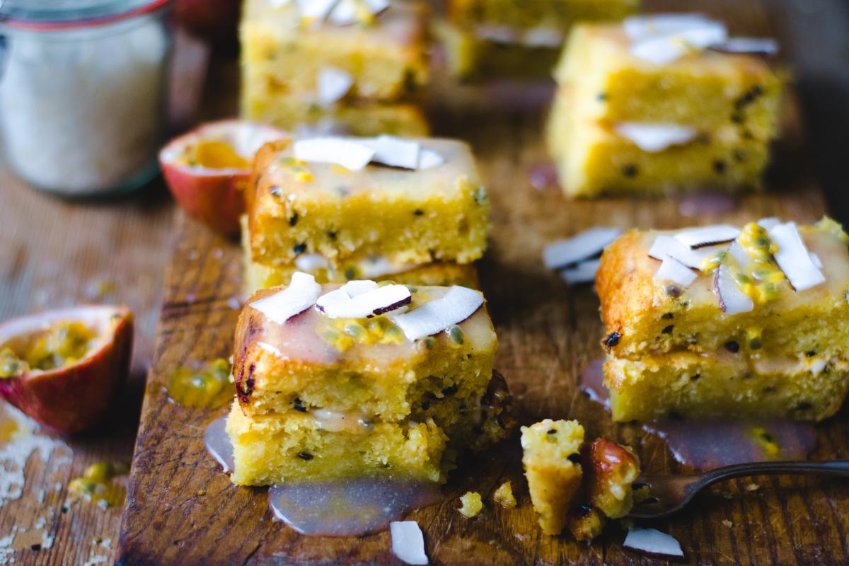 Mango & passion fruit slices - Recipes | fooby.ch