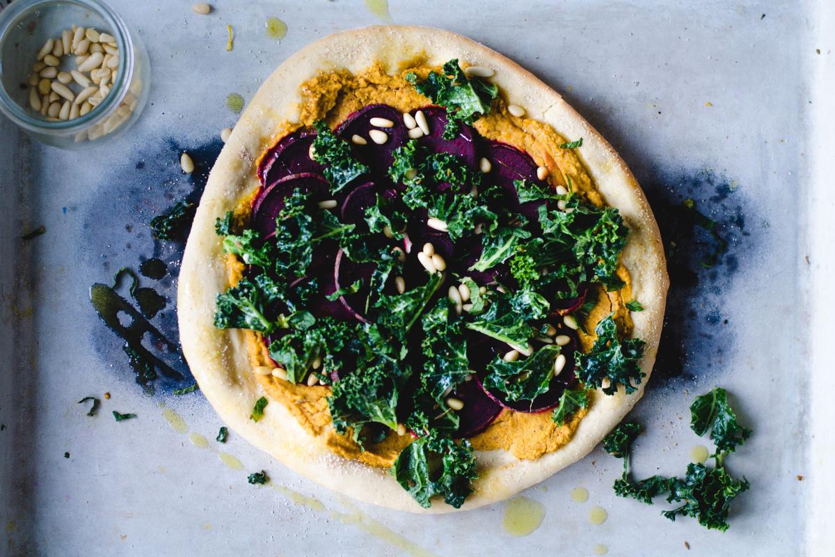 Hummus pizza - Recipes | fooby.ch