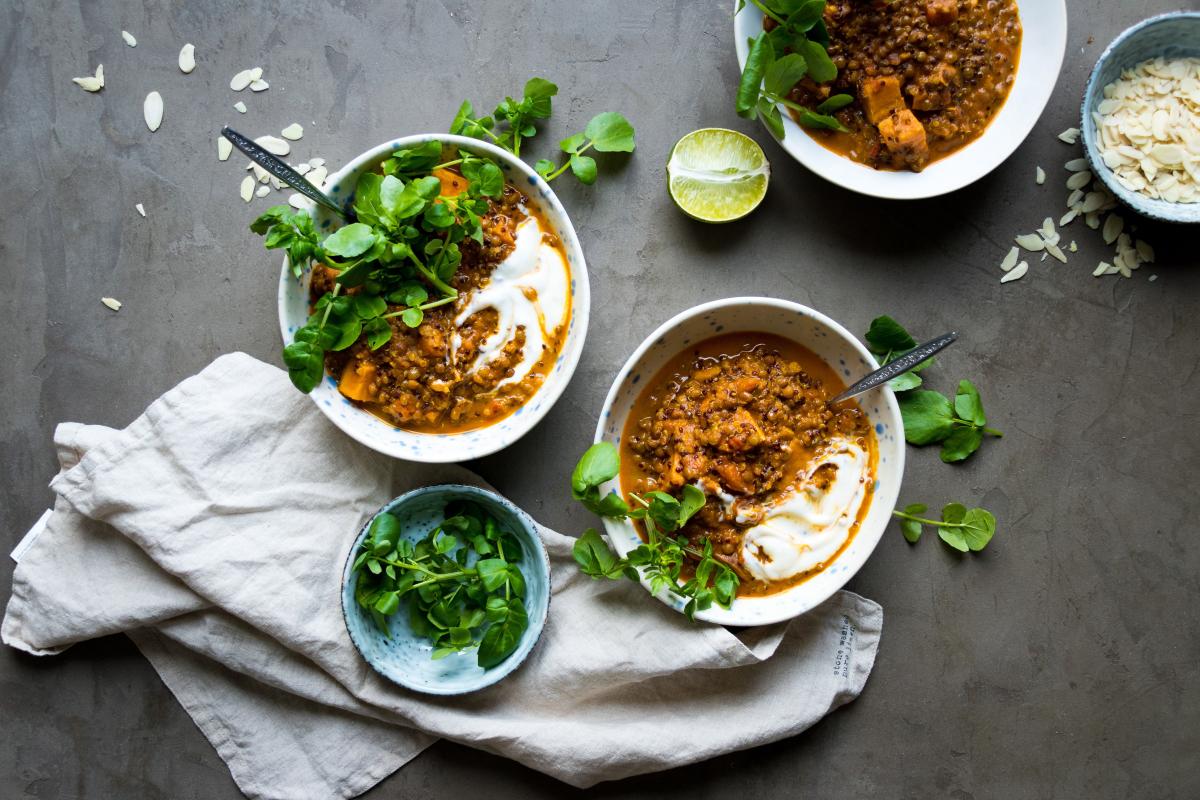 Sweet potato quinoa curry - Recipes | fooby.ch