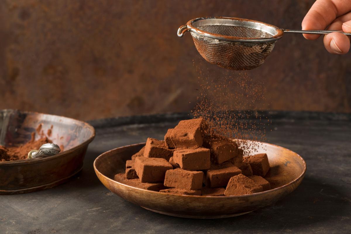 Cinnamon-chocolate truffles - Recipes | fooby.ch