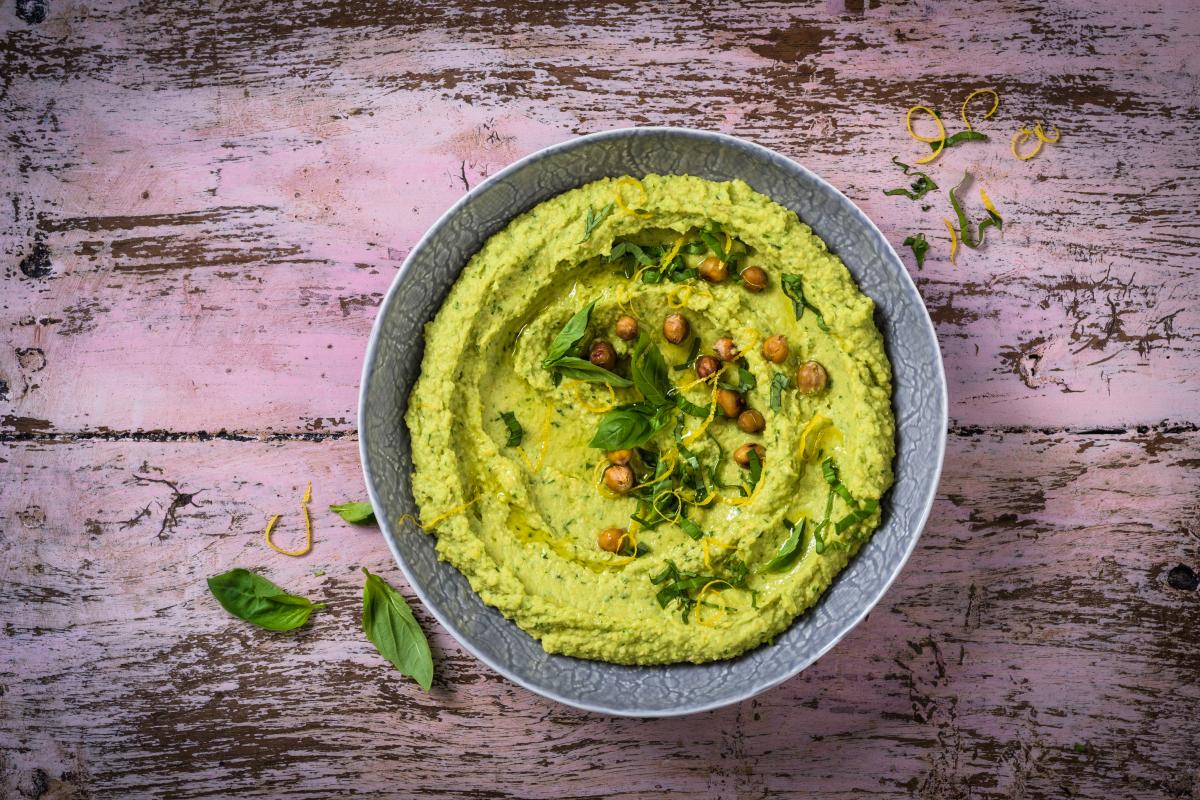 Basil hummus - Recipes | fooby.ch