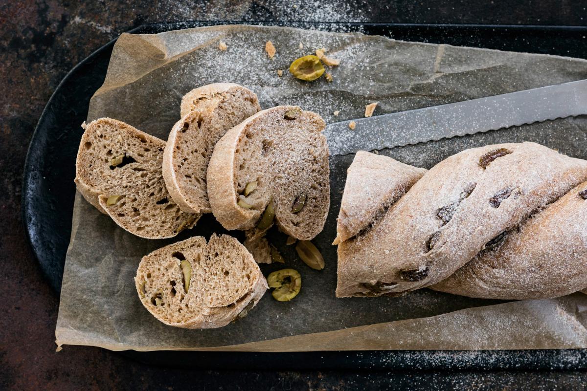 Olive bread - Recipes | fooby.ch