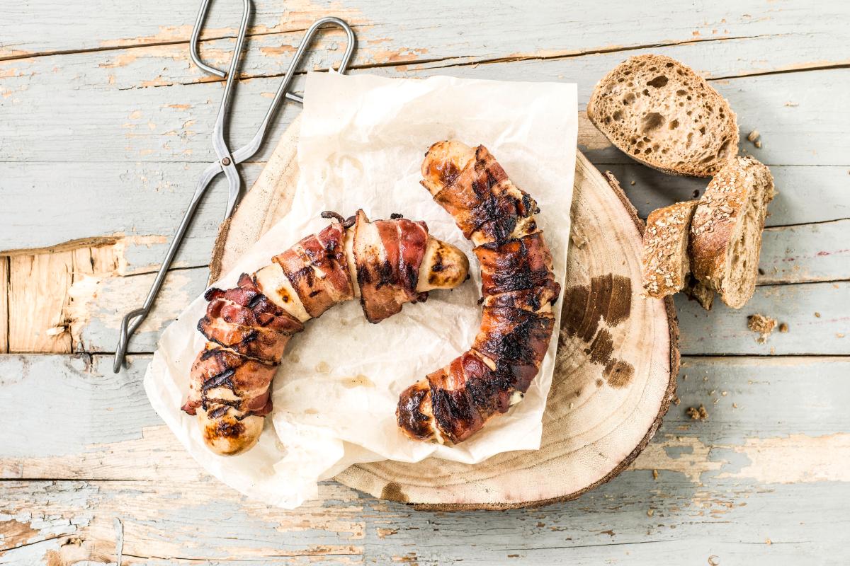 Stuffed bratwurst - Recipes | fooby.ch