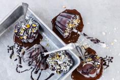 Chocolate ice lollies