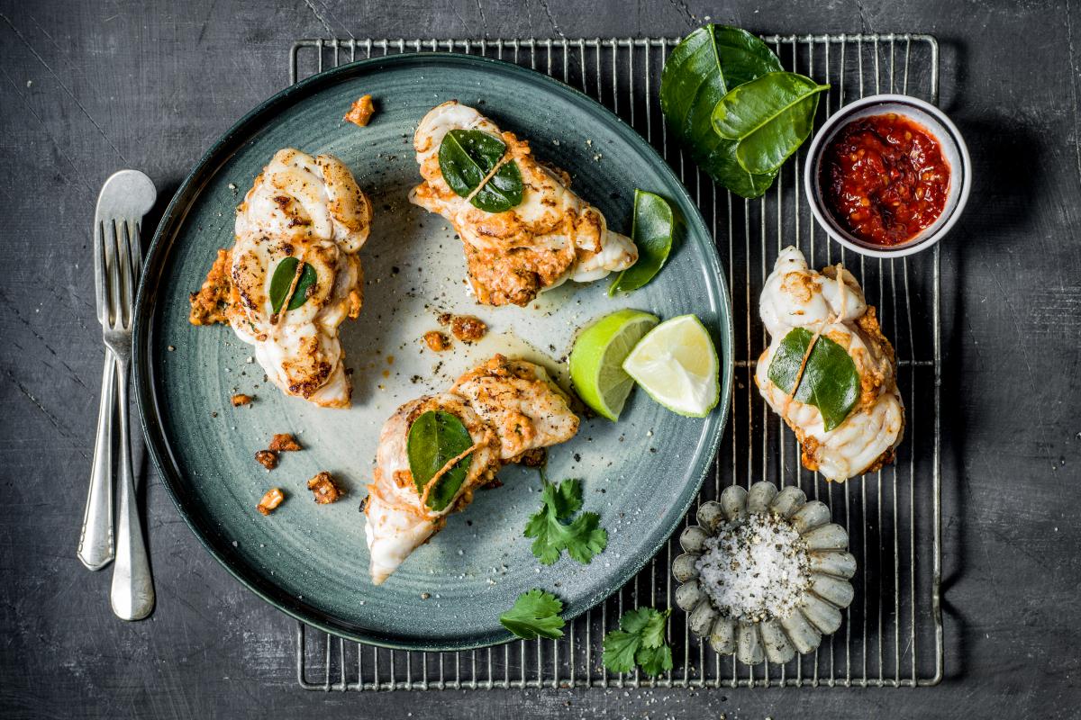 Monkfish parcels with sambal mahoi - Recipes | fooby.ch