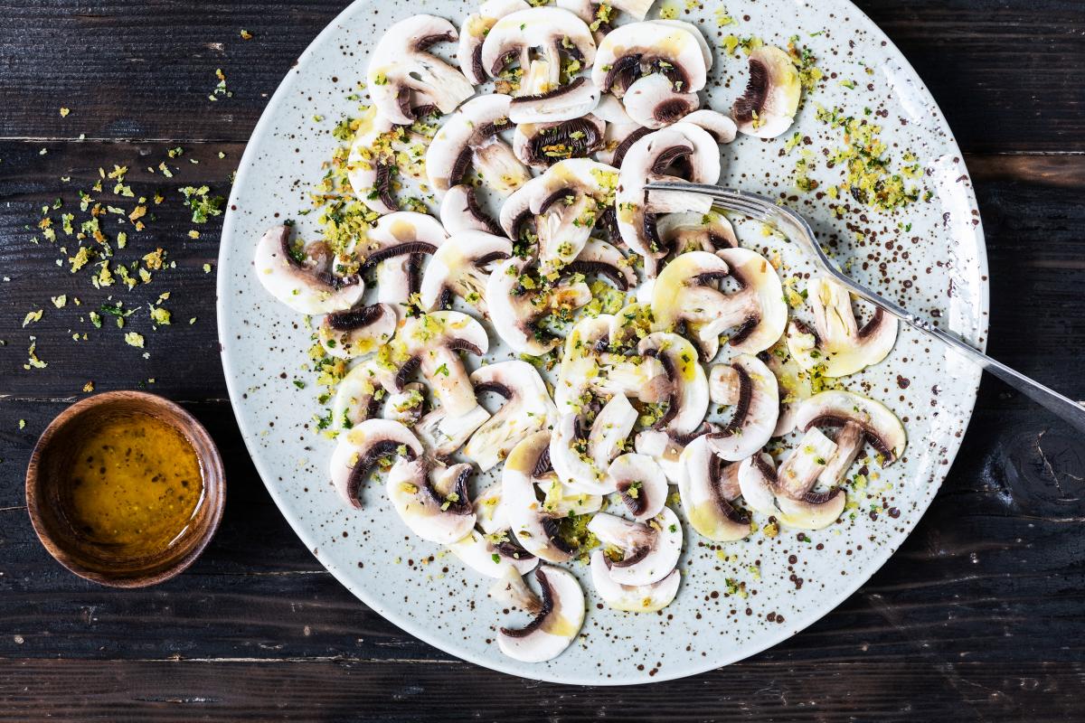 Mushroom carpaccio - Recipes | fooby.ch