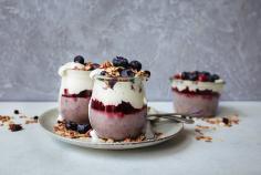 Blueberry cream pots