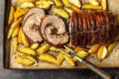 Rolled veal roast with potatoe wedges