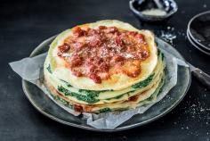 Omelette cake with ricotta and spinach