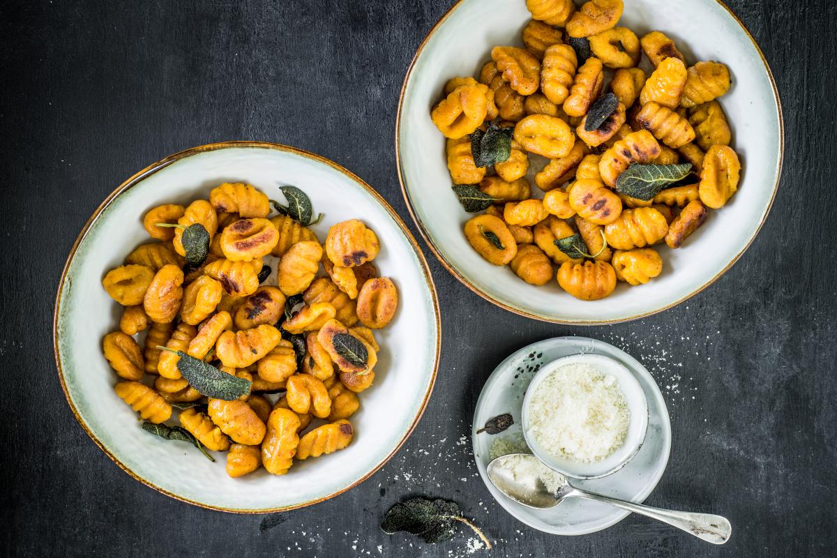 Kürbis-Gnocchi mit Salbeibutter - Rezepte | fooby.ch