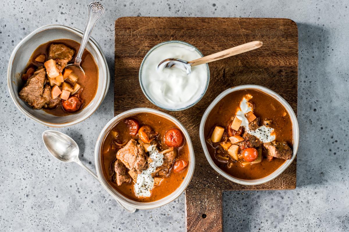 Goulash soup - Recipes | fooby.ch