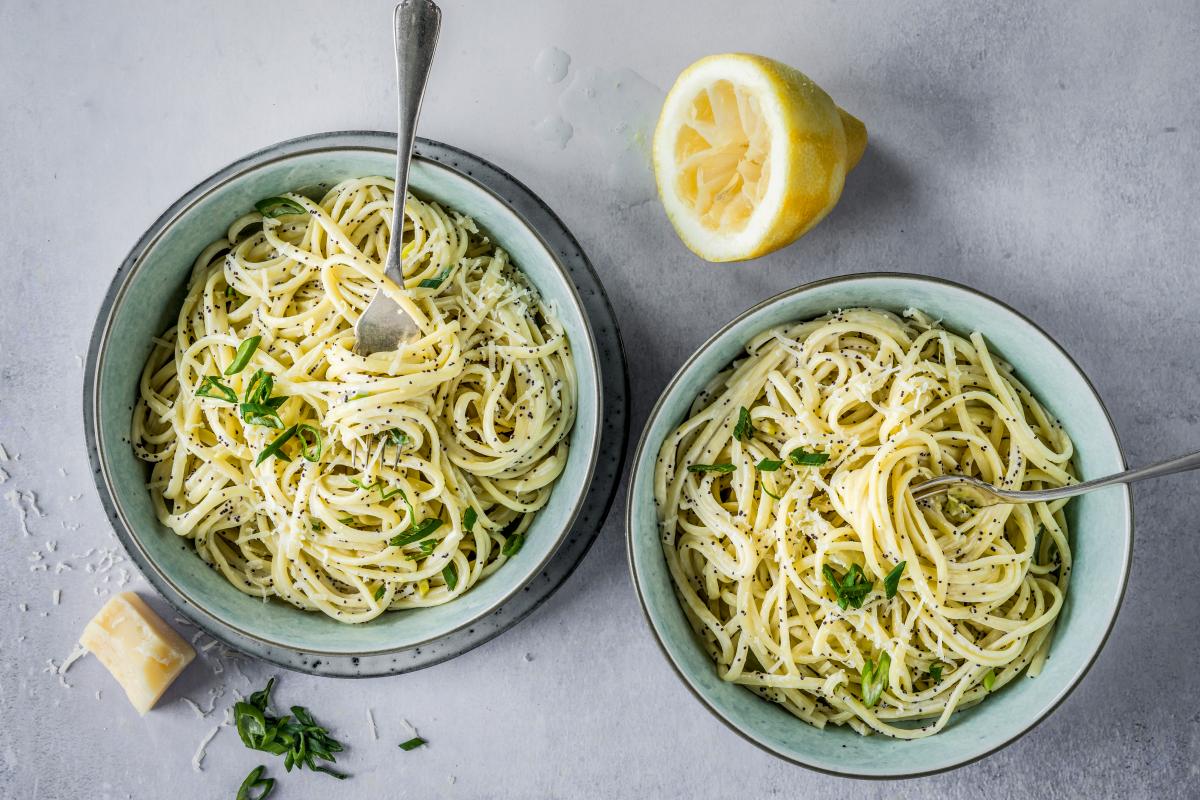 Lemon and poppyseed linguine - Recipes | fooby.ch