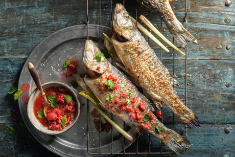Grilled sea bass with lemongrass