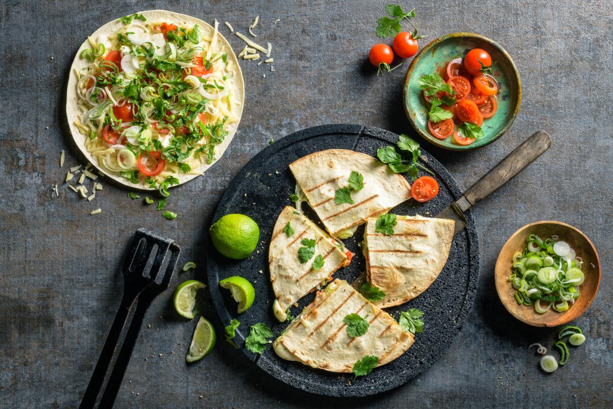 Gefüllte Käse-Tortillas - Rezepte | fooby.ch