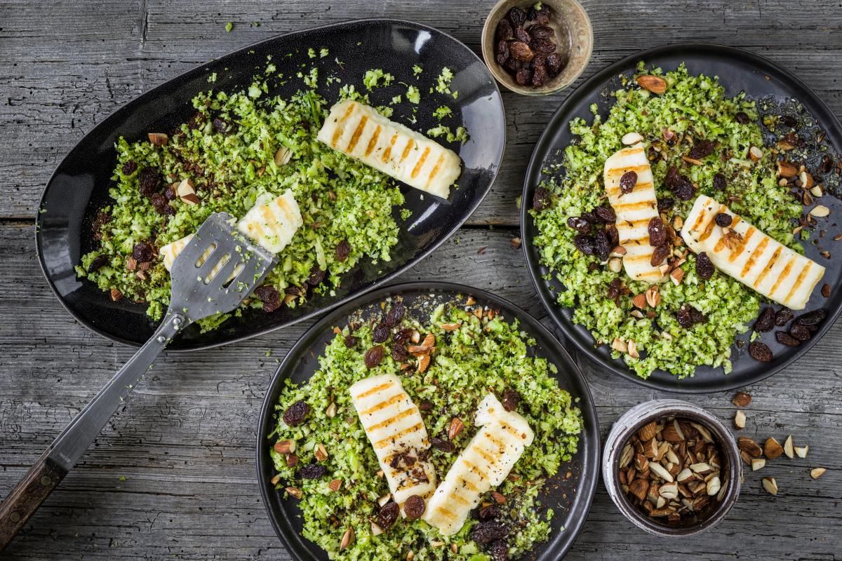 Grilled broccoli couscous with grilled cheese - Recipes | fooby.ch