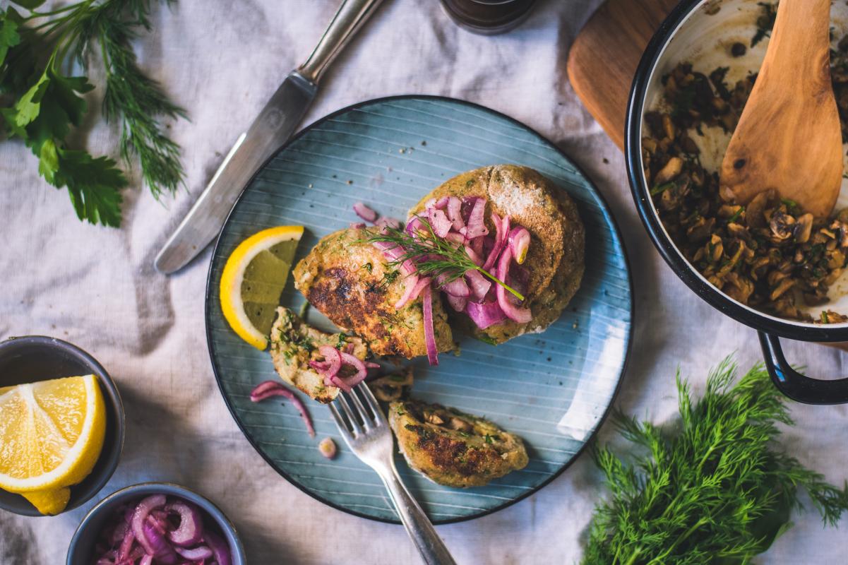 Stuffed potato cakes - Recipes | fooby.ch