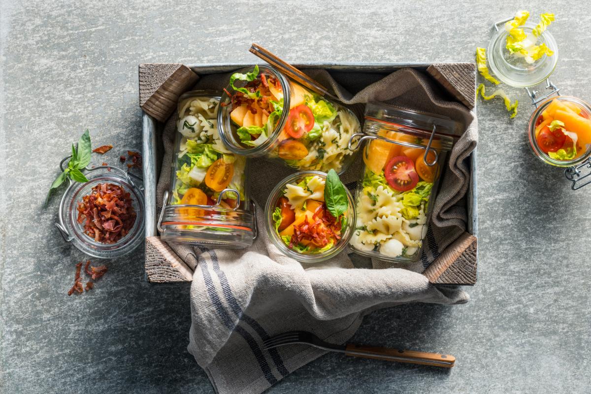 Teigwarensalat im Glas