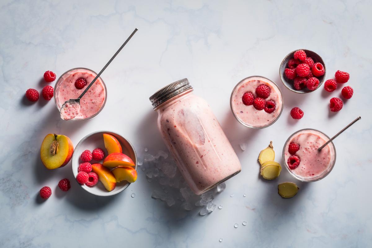 Nektarinen-Himbeer-Shake - Rezepte | fooby.ch