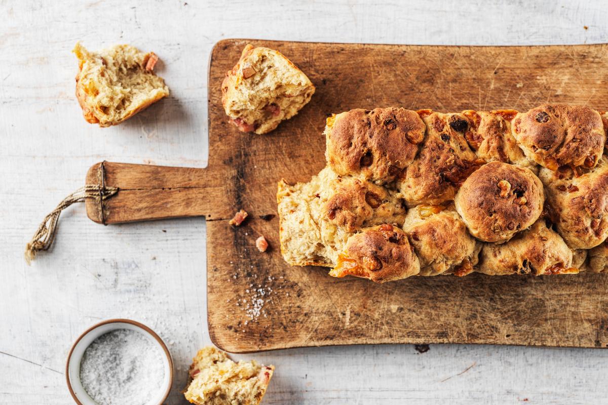 Alpine tear-and-share bread - Recipes | fooby.ch