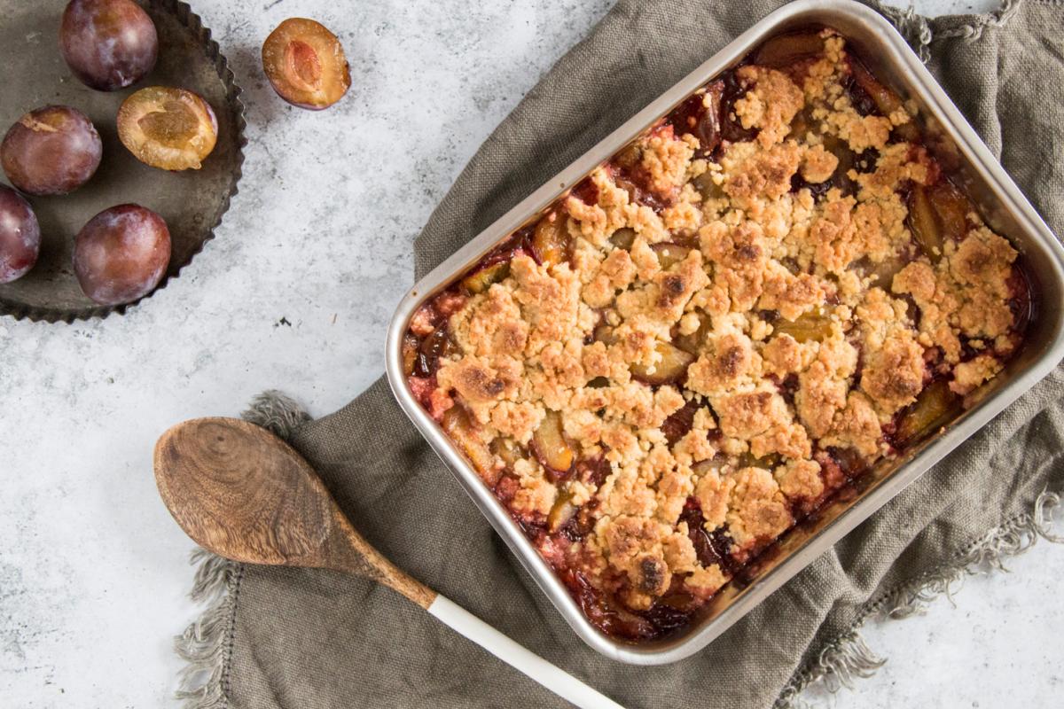 Zwetschgen-Crumble - Rezepte | fooby.ch