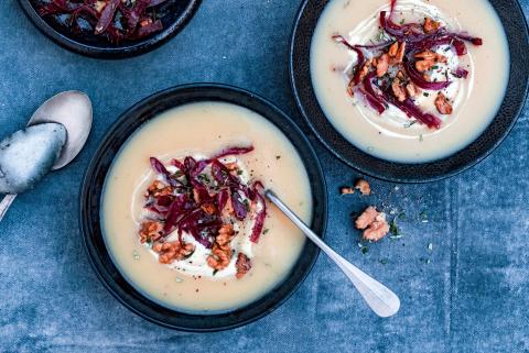 Potato soup with a crunchy topping