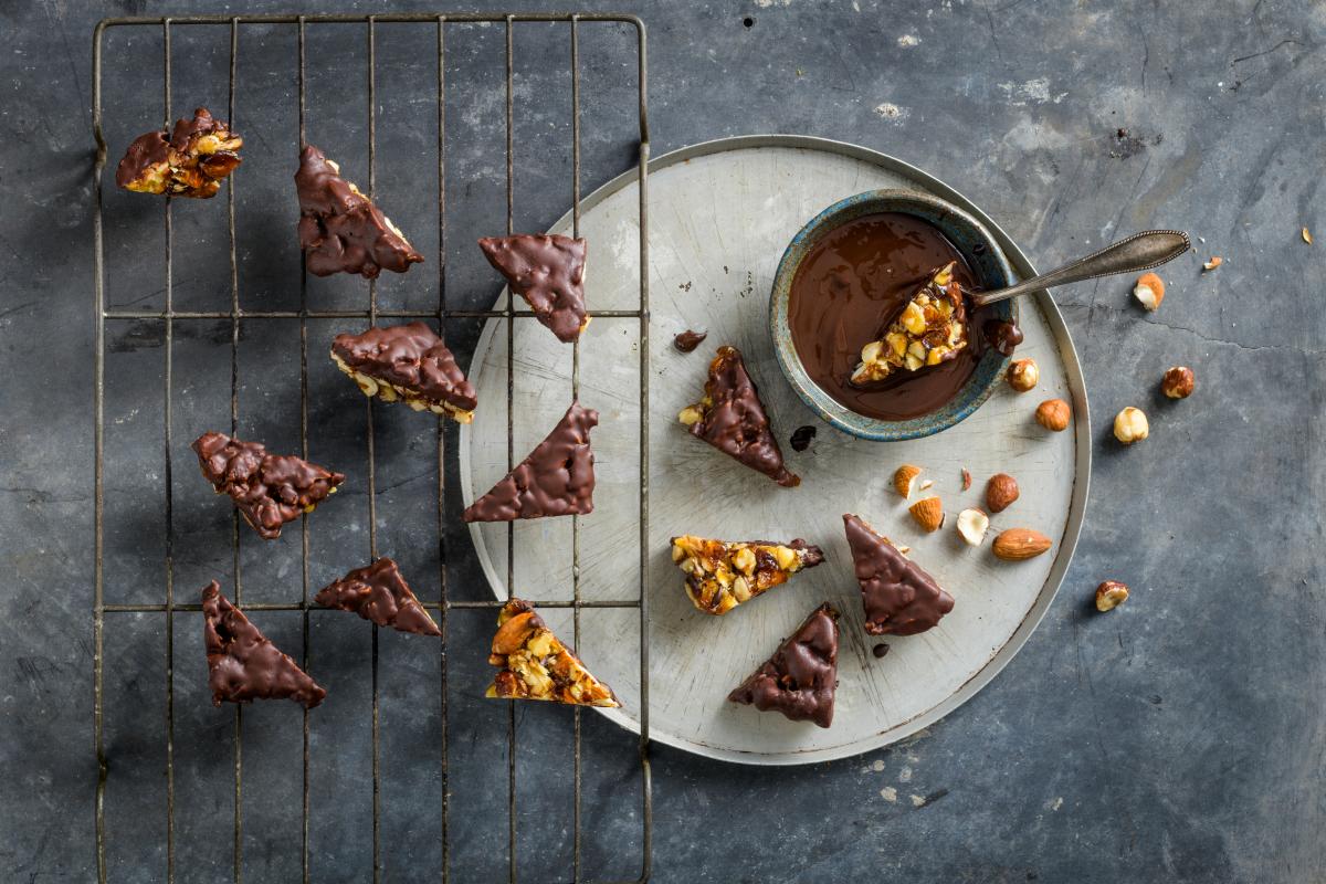 Nuss-Schokoladen-Konfekt - Rezepte | fooby.ch Nuss-Schokoladen-Konfekt - Rezepte | fooby.ch
