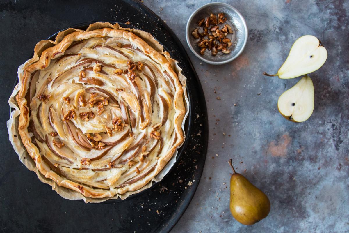 Tarte aux poires en pâte feuilletée - Recette | fooby.ch
