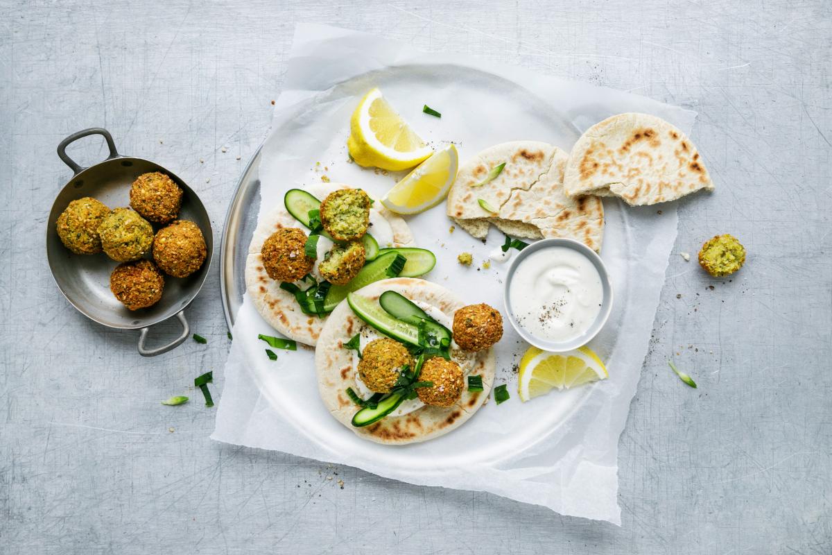 Wild garlic falafel - Recipes | fooby.ch