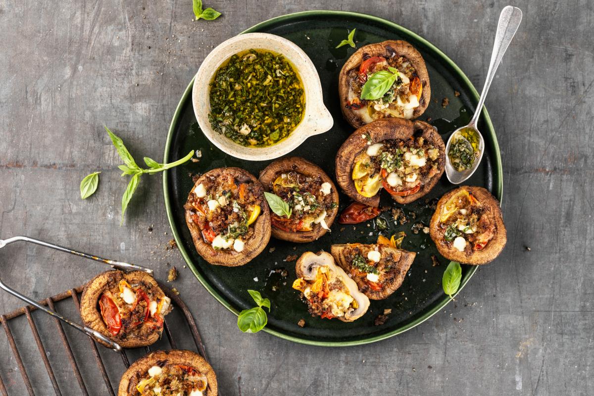 Stuffed mushrooms (caprese) - Recipes | fooby.ch