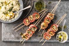 Scallop skewers with risotto