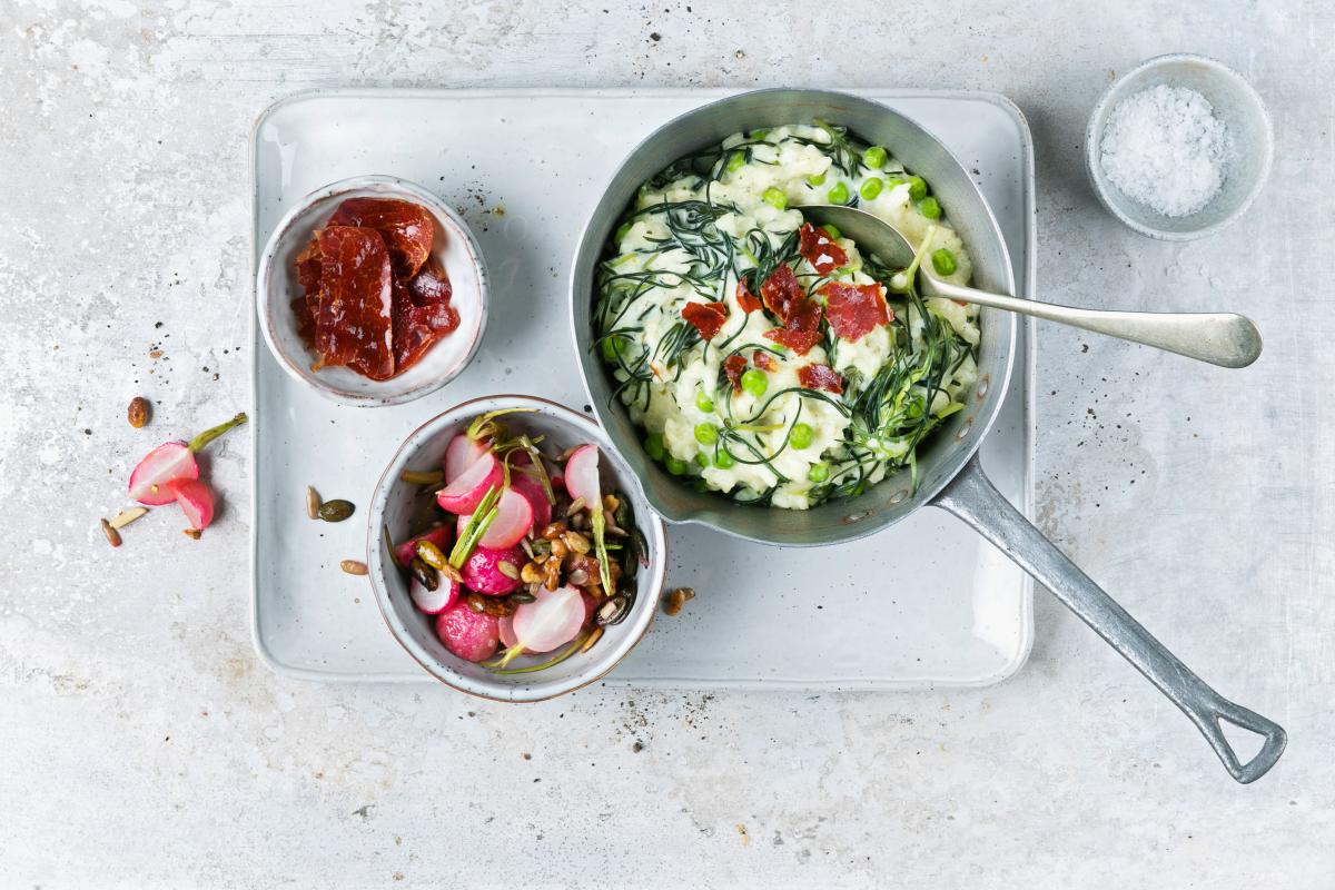 Agretti risotto with crispy ham - Recipes | fooby.ch
