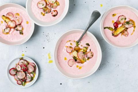 Chilled asparagus and radish soup