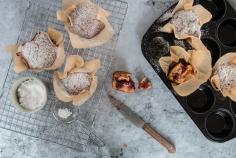 Muffins à la vanille fourrés à la confiture