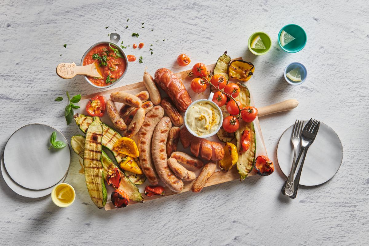 Grilled vegetable and sausage platter - Recipes | fooby.ch