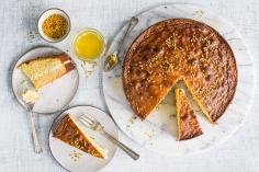 Chamomile and honey cake with bee pollen