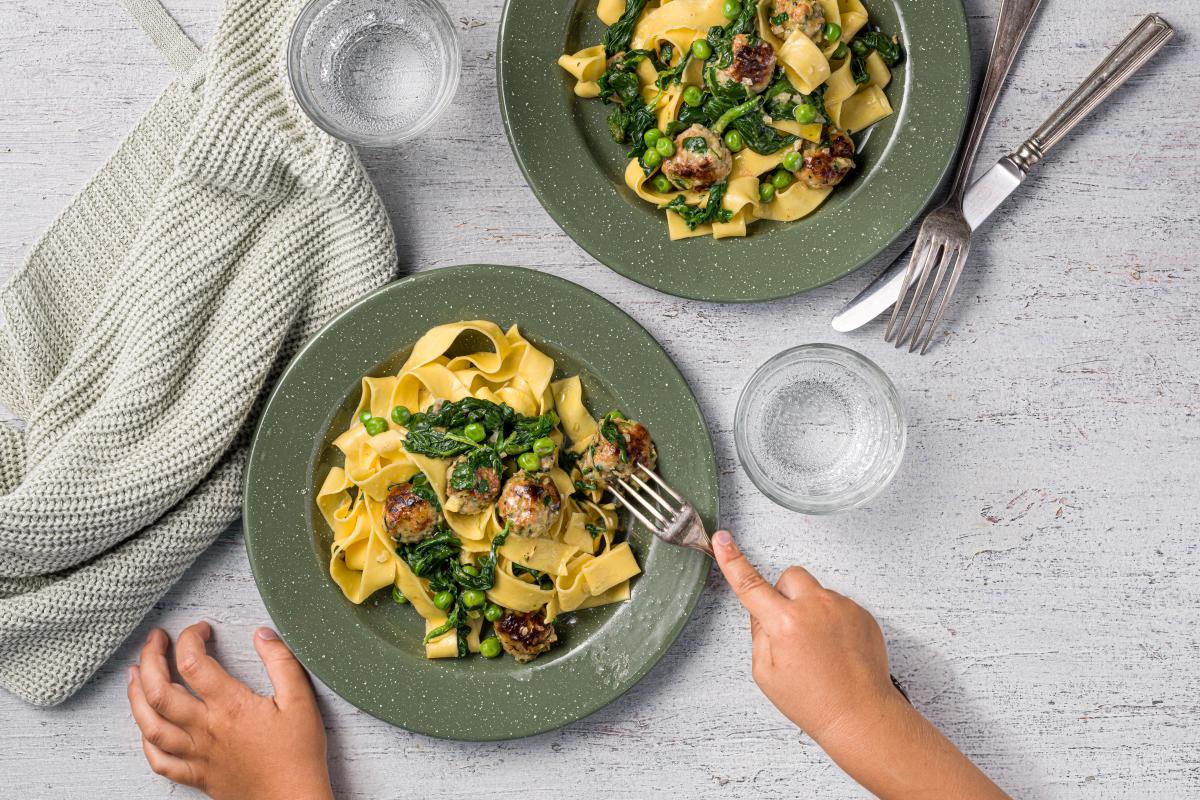 Noodles with chicken mince balls - Recipes | little FOOBY