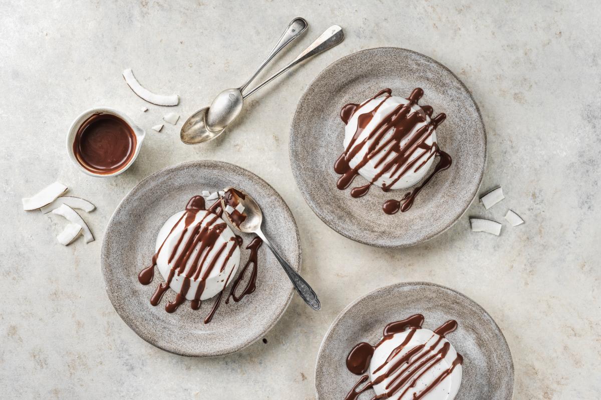 Coconut panna cotta - Recipes | fooby.ch