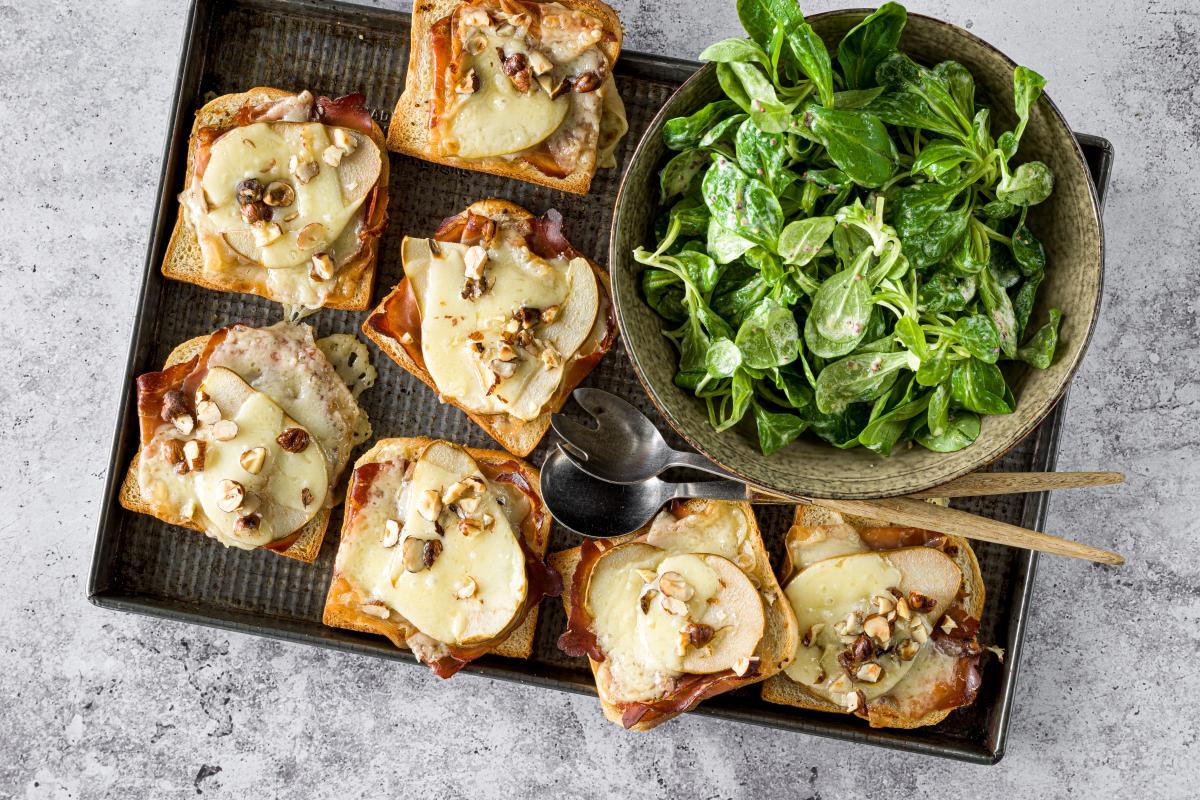 Pear and ham toasties - Recipes | fooby.ch