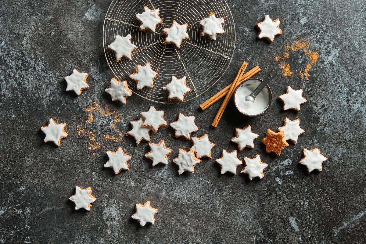 Apple and cinnamon stars - Recipes | fooby.ch