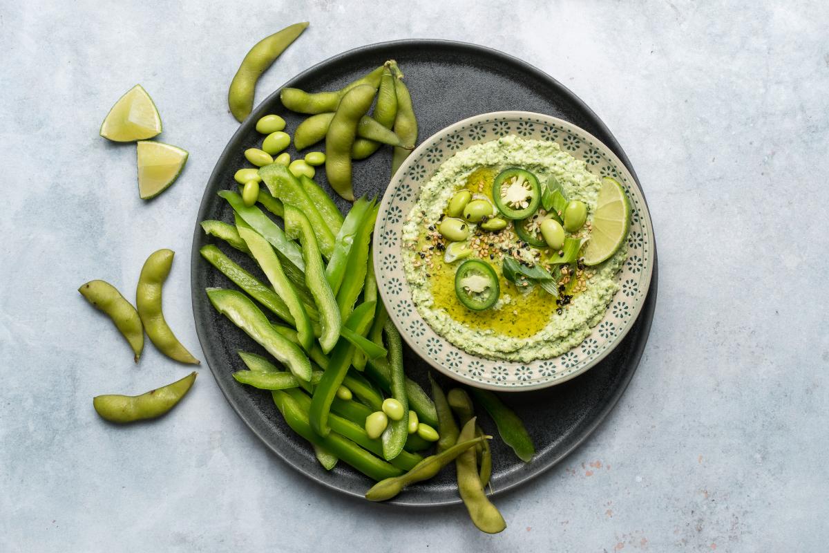 Edamame hummus - Recipes | fooby.ch