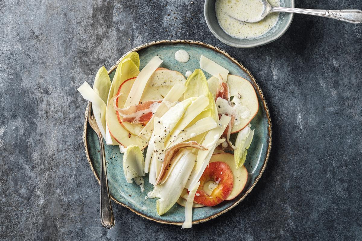 Chicory and apple salad - Recipes | fooby.ch