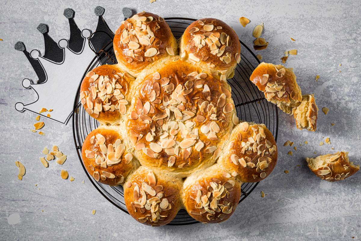 Three Kings' Cake with almond filling - Recipes | fooby.ch