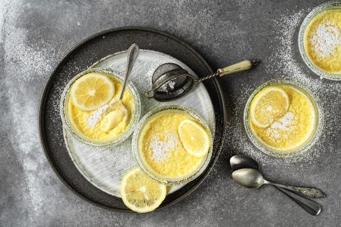 Warm lemon pudding