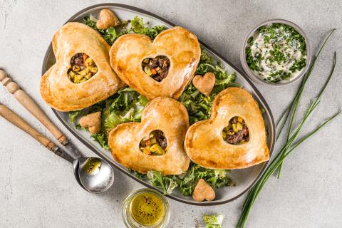 Pie hearts with beef filling