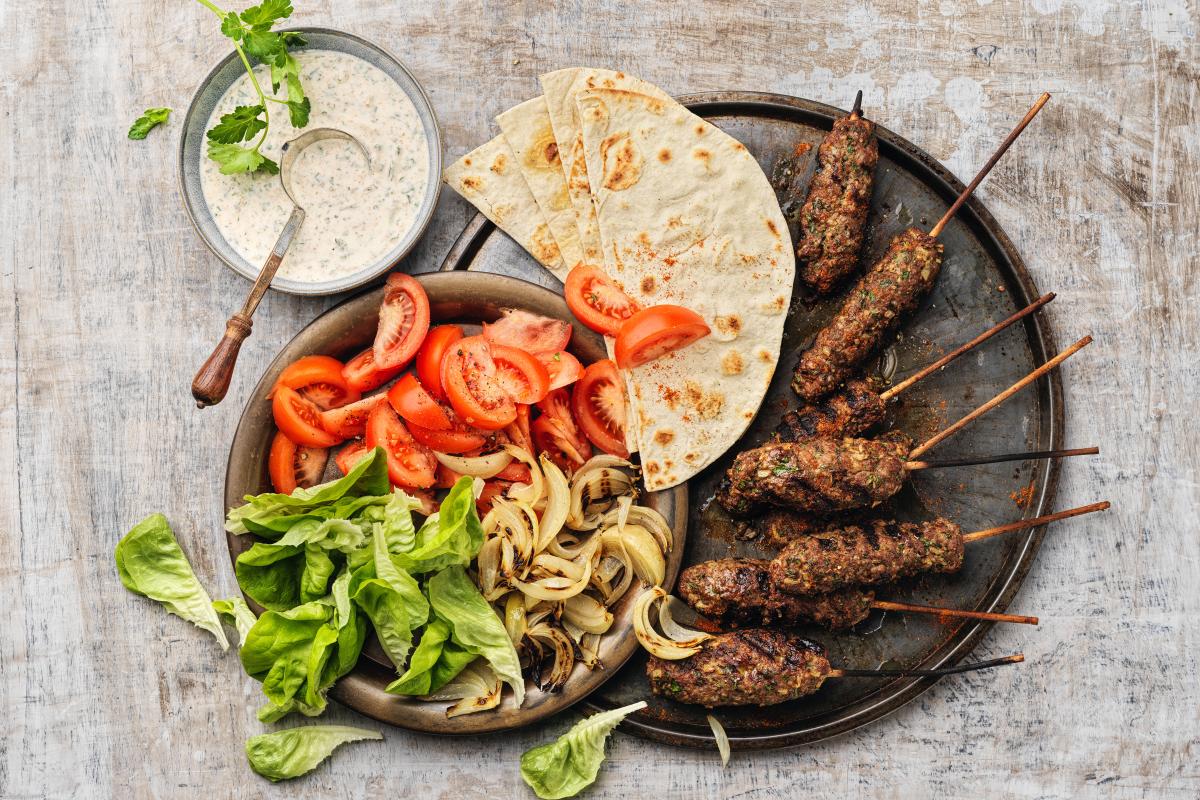 Grilled kebab skewers - Recipes | fooby.ch