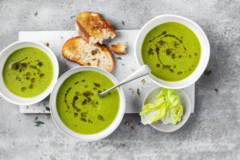 Lettuce soup with dill oil